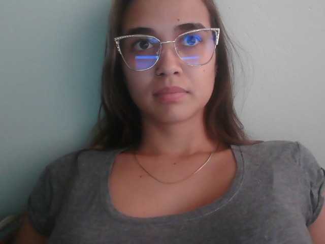 trianabell live cam on BongaCams