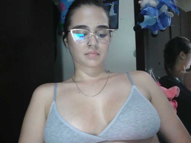trianabell live cam on BongaCams
