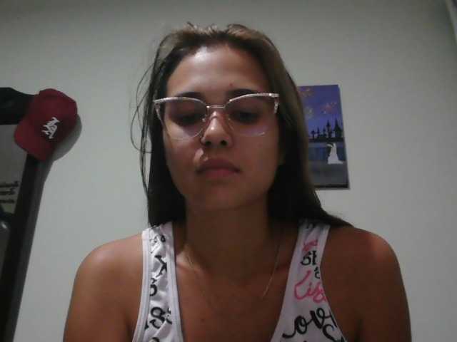 trianabell live cam on BongaCams