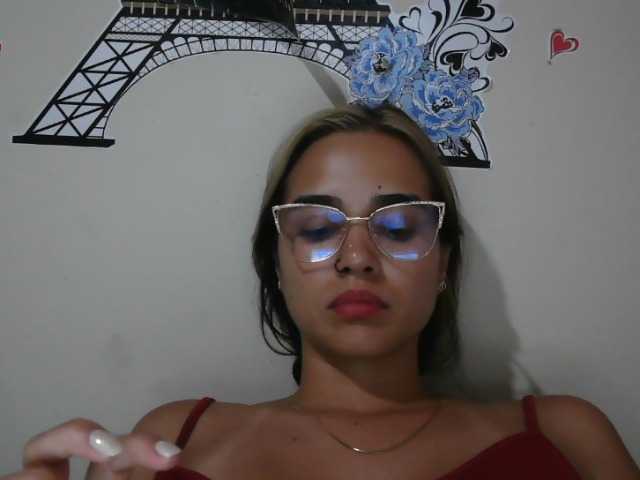 trianabell live cam on BongaCams