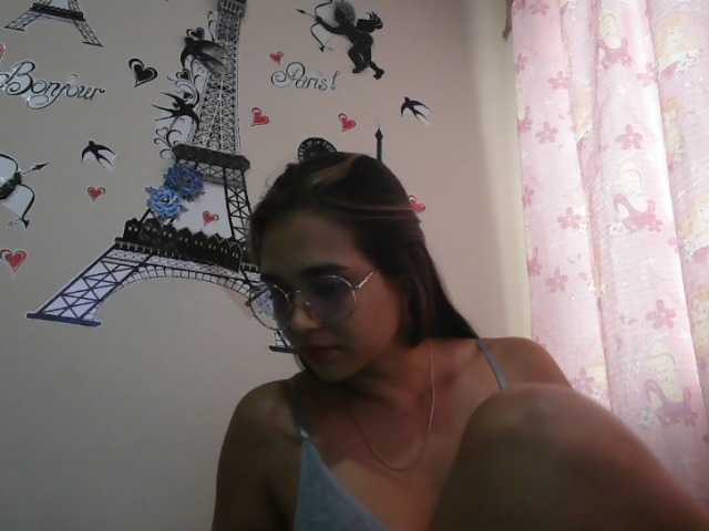 trianabell live cam on BongaCams