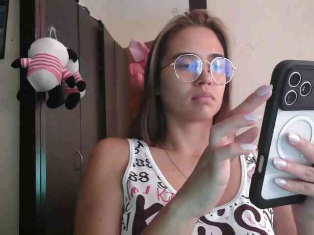 trianabell trianabell