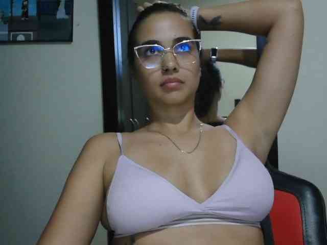 Trianabell - Girl 