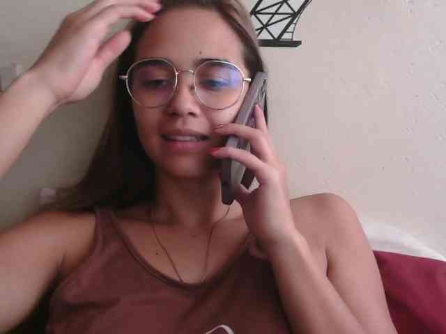 Modelo: trianabell