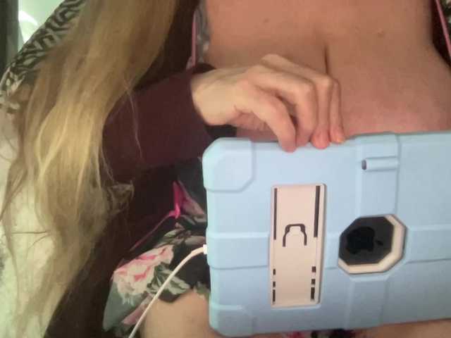 TexasMommy live cam on BongaCams