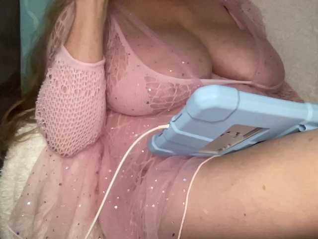 TexasMommy live webcam show