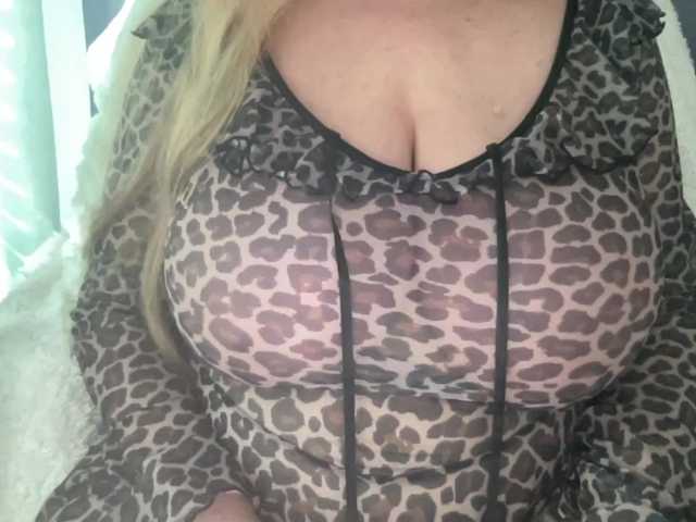 TexasMommy live cam on BongaCams