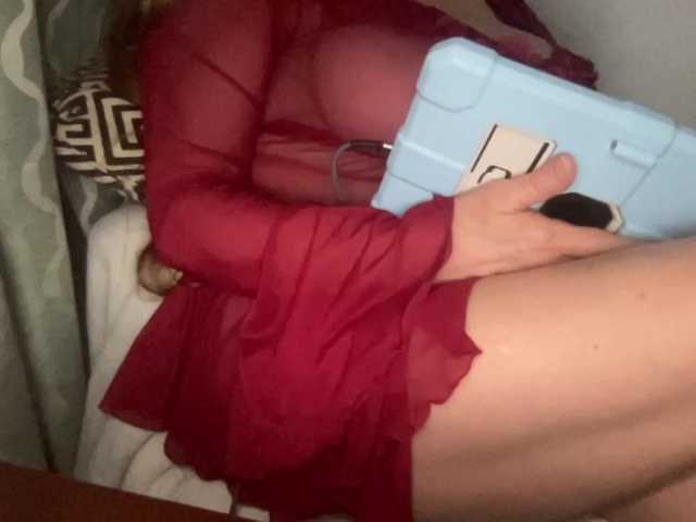 TexasMommy, live now on BongaCams