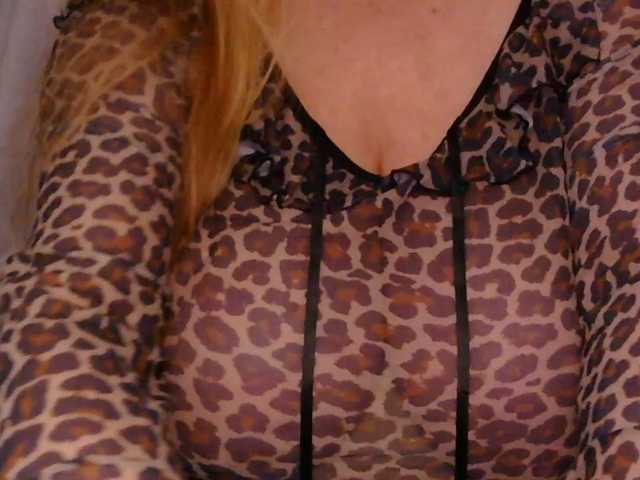 TexasMommy, en vivo ahora en BongaCams