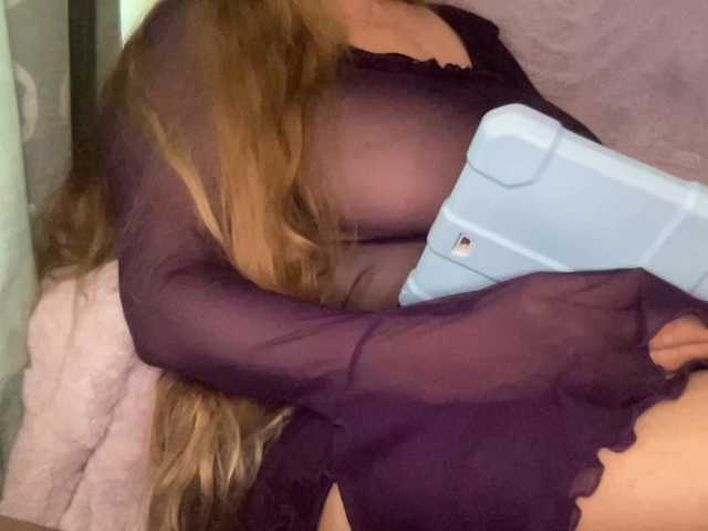TexasMommy live cam preview