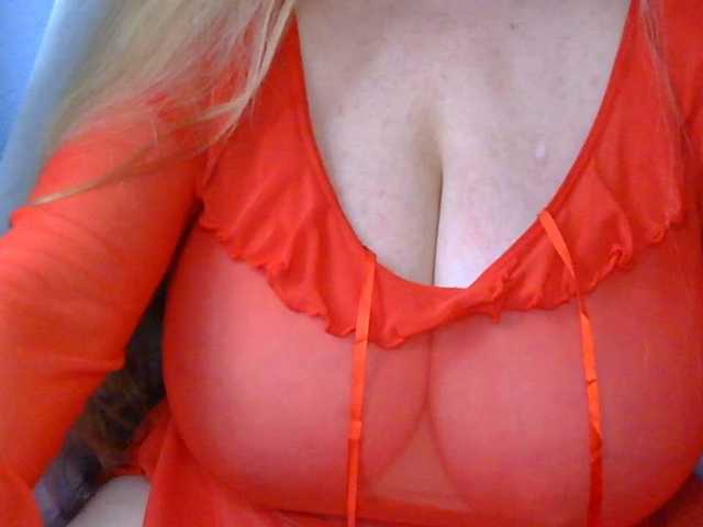 TexasMommy, live now on BongaCams