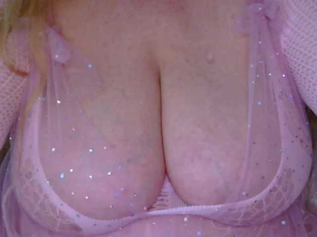 TexasMommy live cam on BongaCams