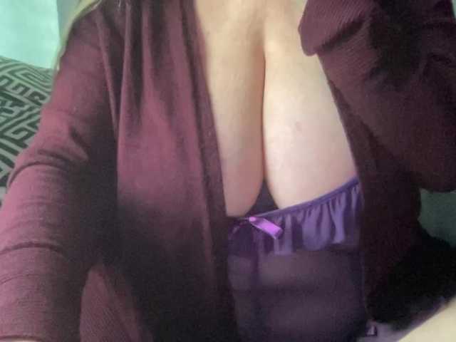 TexasMommy live cam on BongaCams