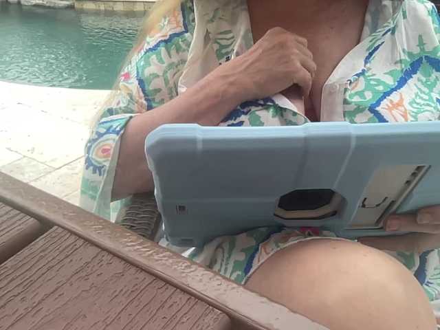 TexasMommy live cam on BongaCams