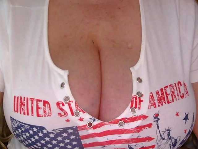 TexasMommy live cam on BongaCams