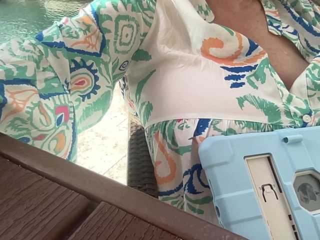 TexasMommy live cam on BongaCams