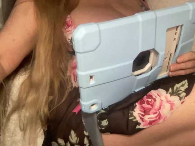 TexasMommy live webcam show