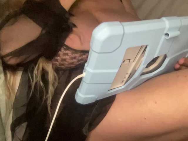 TexasMommy live webcam show