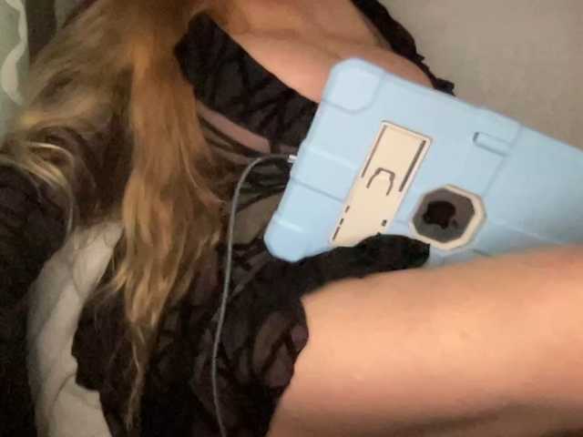TexasMommy live cam on BongaCams