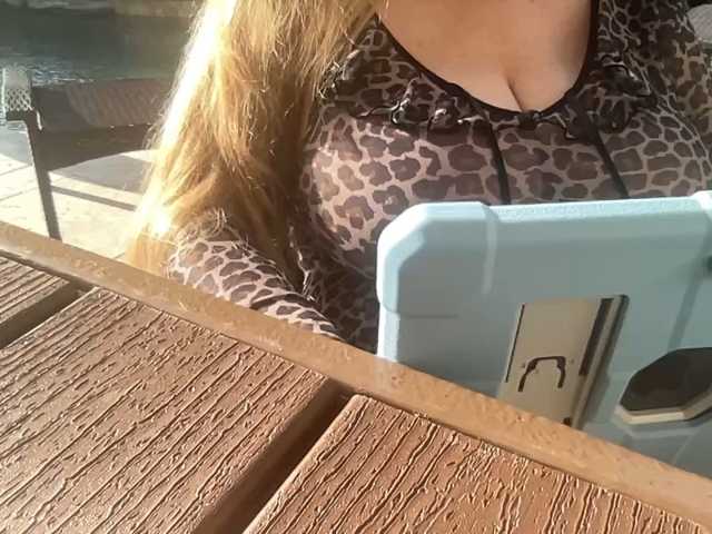 TexasMommy live cam on BongaCams