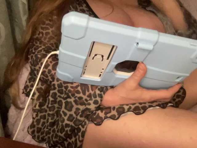 TexasMommy live cam preview