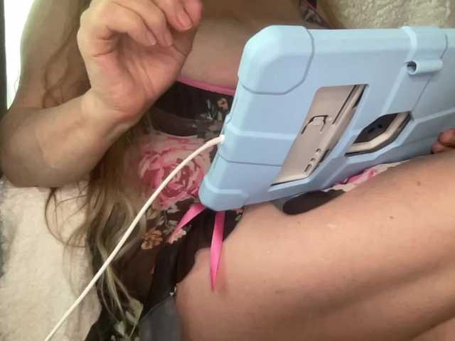 TexasMommy live webcam show