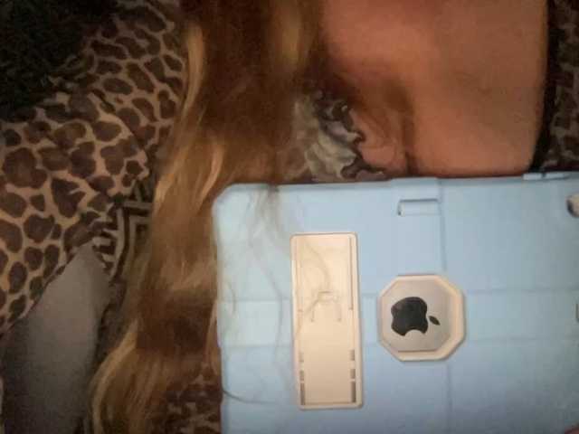 TexasMommy live cam on BongaCams