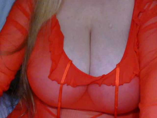 TexasMommy, live now on BongaCams