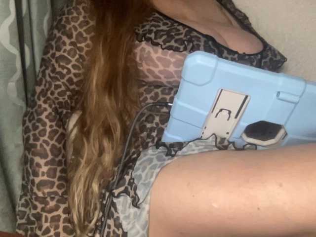TexasMommy live cam on BongaCams