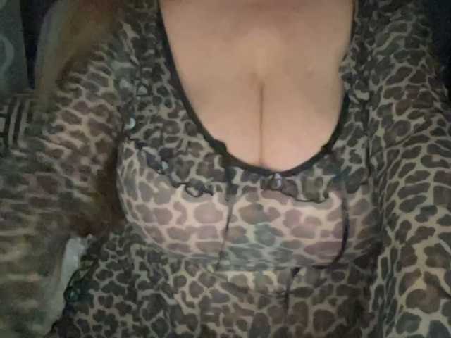 TexasMommy, live now on BongaCams