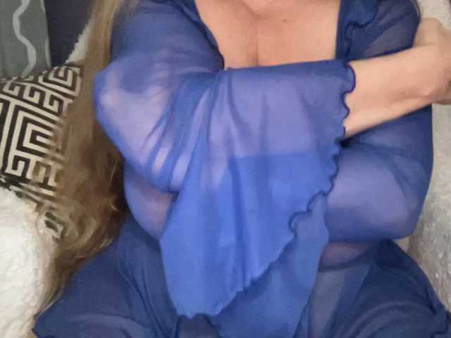TexasMommy live cam preview