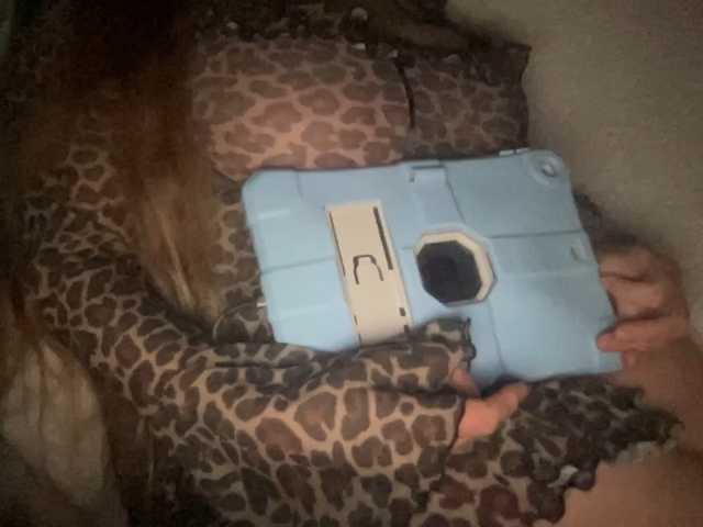 TexasMommy live cam preview