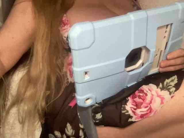 TexasMommy webcam