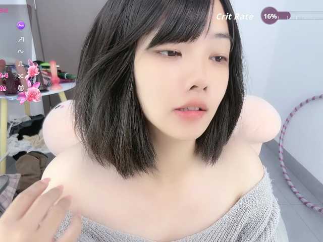 Miqibaob live cam on BongaCams