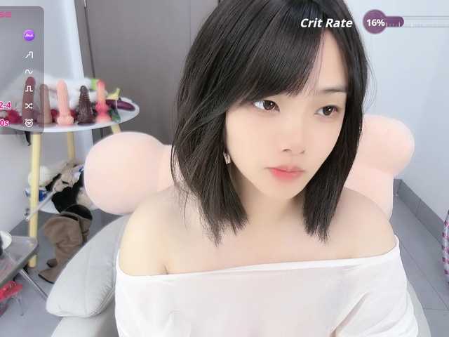 Miqibaob live cam on BongaCams