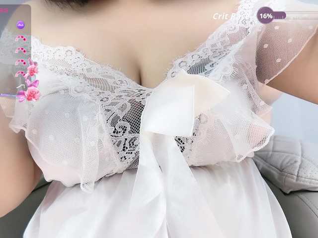 Miqibaob live cam on BongaCams