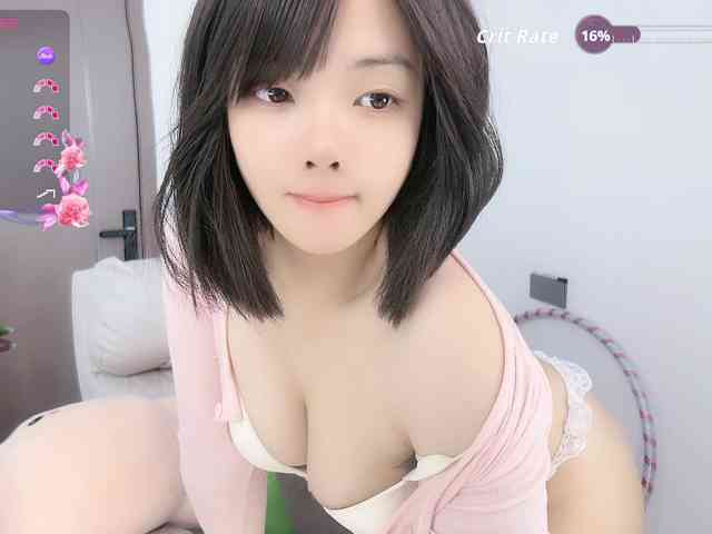 Miqibaob Live Webcam on BongaCams