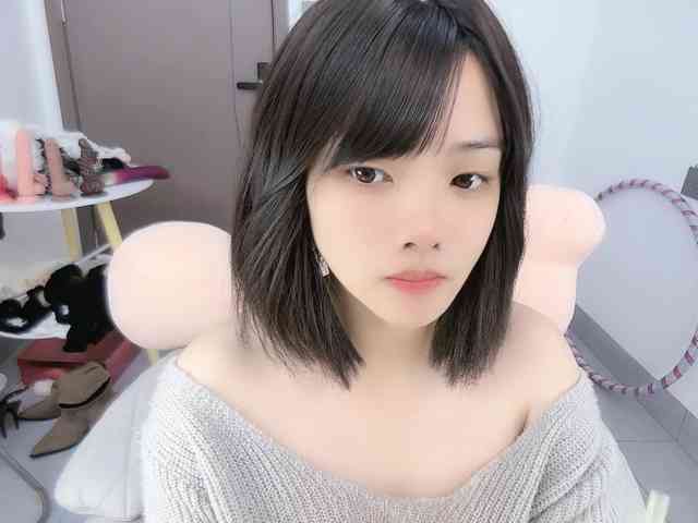 Miqibaob Live Webcam on BongaCams