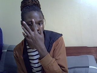 Smallgirl21's Live Webcam