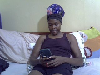 Smallgirl21's Live Webcam