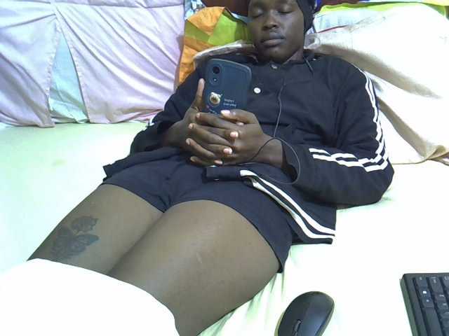 Smallgirl21 live cam on BongaCams