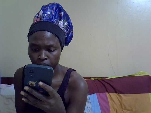 Smallgirl21 live cam on BongaCams