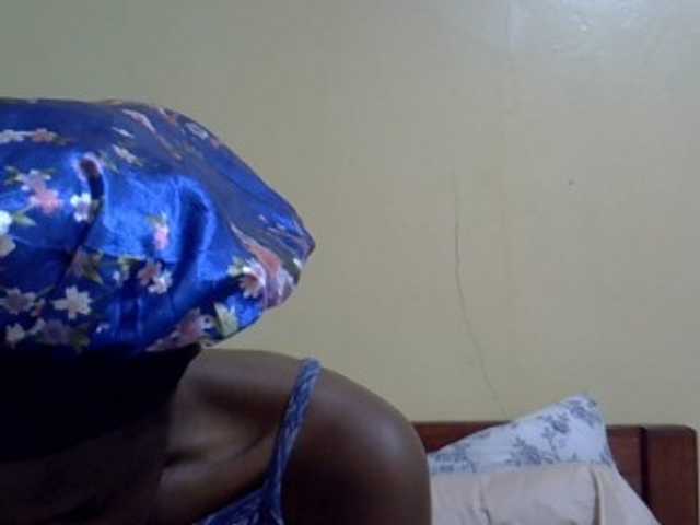Smallgirl21 live cam on BongaCams