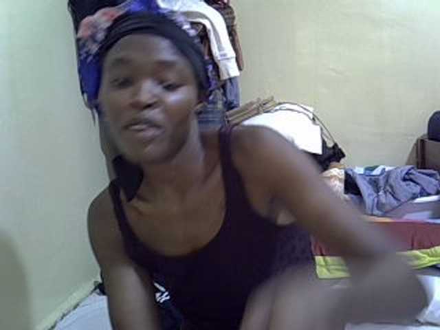 Smallgirl21 live cam on BongaCams