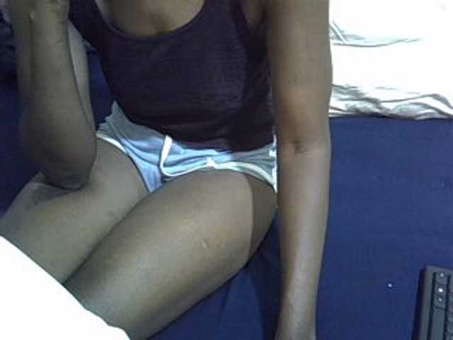 Smallgirl21 live cam on BongaCams