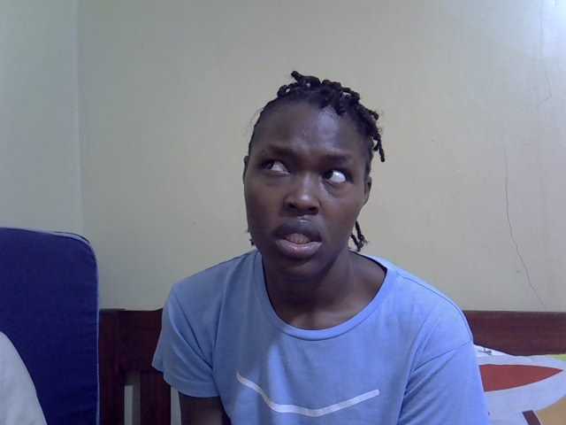 Smallgirl21 live cam on BongaCams
