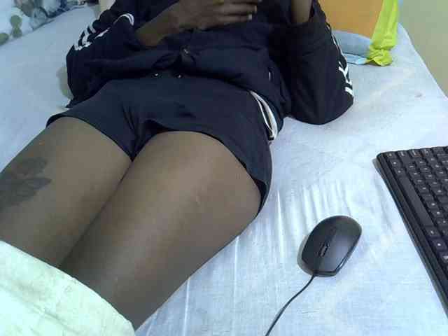 Smallgirl21 webcam
