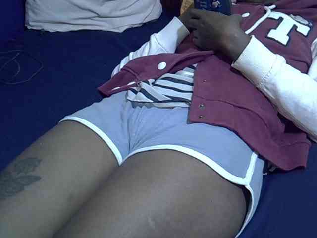 Smallgirl21 webcam