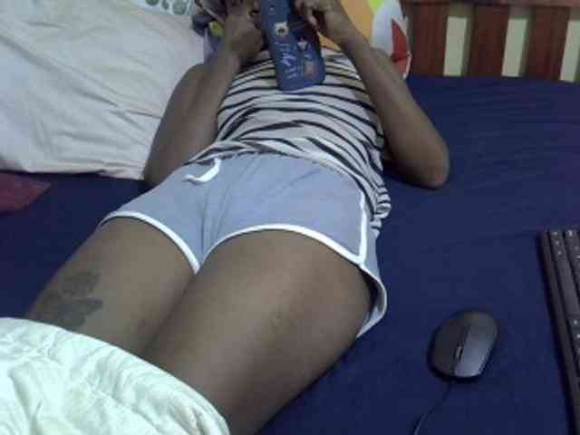 Smallgirl21 webcam