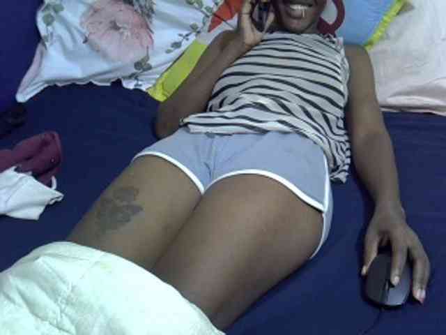 Smallgirl21 webcam